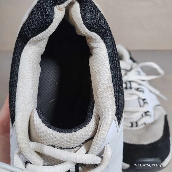 Champion Women's Margaret Black/White Runner Running Lace-Up Shoes Sneaker Sz 8 - Picture 4 of 9